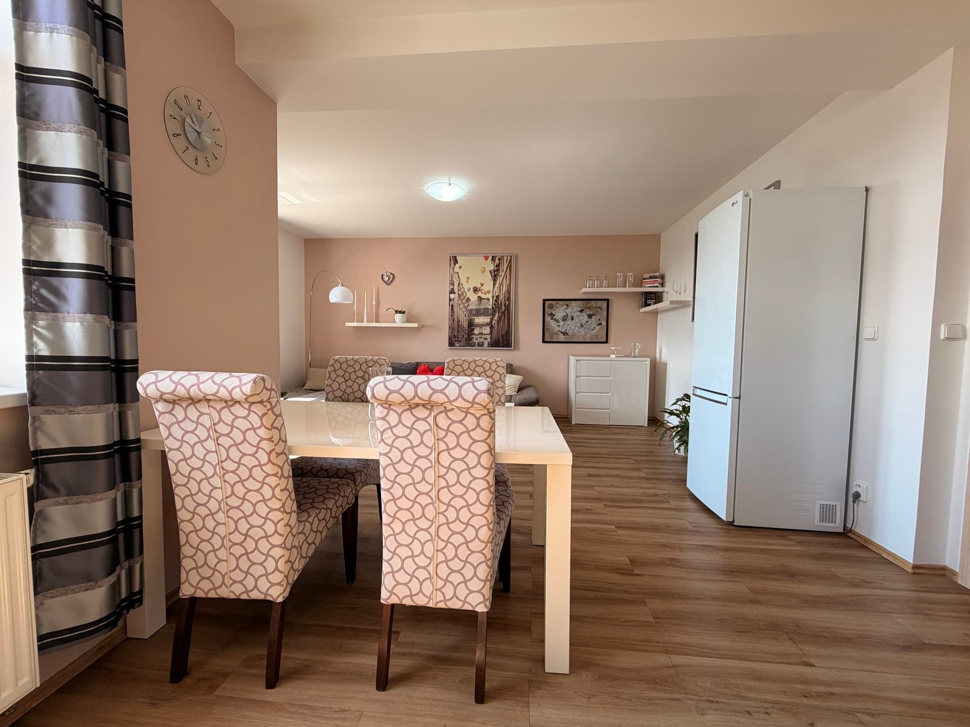 Prodej plně obsazeného činžovního domu se zahradou – Plzeň, Slovany (Blatenská ul.) — Plzeň (fotografie 12)