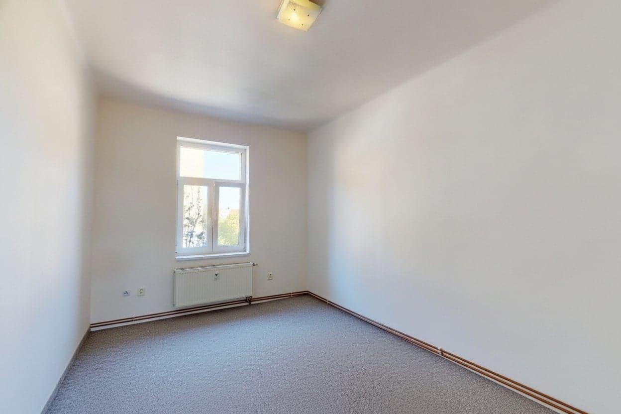 Pronájem bytu 2+1, 60 m², Plzeň – Slovany, ul. Blatenská — Plzeň (fotografie 5)