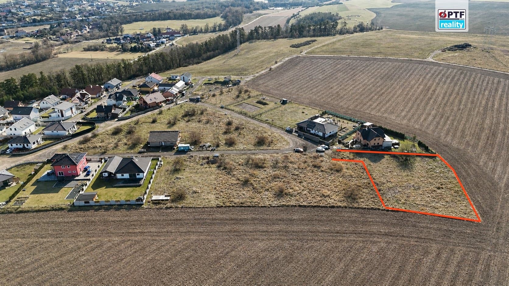 Stavební pozemek 1 880 m² v Bavoryni u Berouna — Bavoryně (fotografie 4)