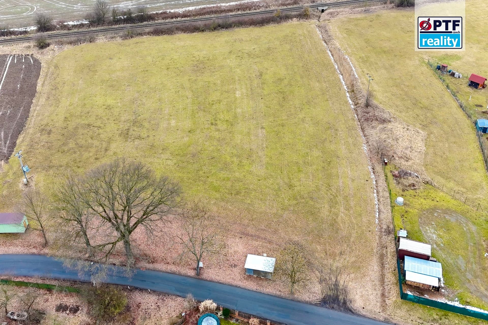 Prodej velkého stavebního pozemku (4000 m²), Bezděkov - Poborovice — Bezděkov (fotografie 6)