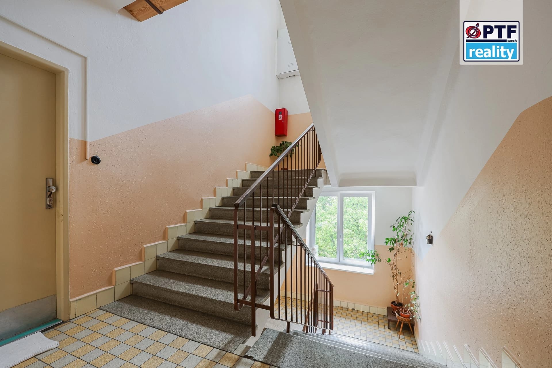 Prodej bytu 2+1 s balkonem, 58 m², Plzeň – Slovany, Francouzská třída — Plzeň (fotografie 7)